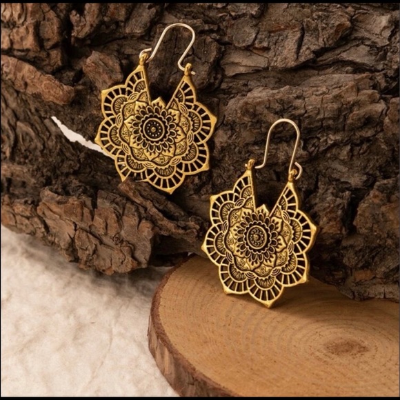 Mandala Earrings - Picture 2 of 6